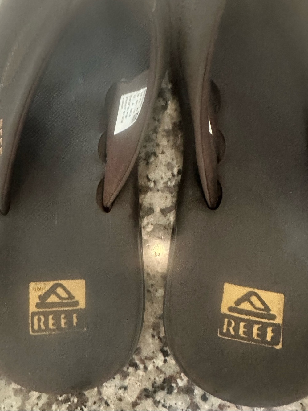 REEF men’s flip flops - Picture 5 of 10